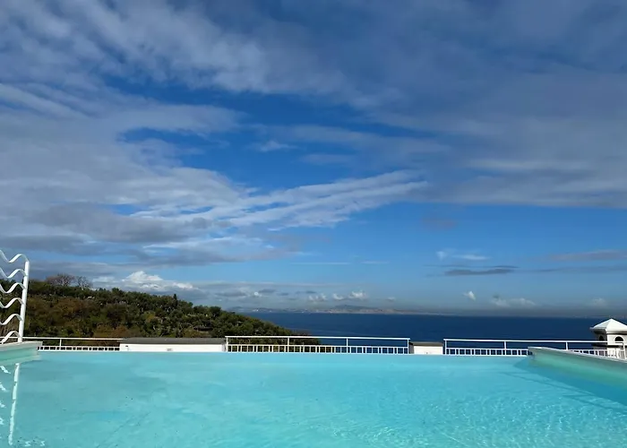 Boutique Hotel Helios (Adults Only)
